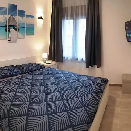 El Bobo Beach- Deluxe 2 Bedroom Playa Feñabe