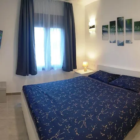 El Bobo Beach- Deluxe 2 Bedroom